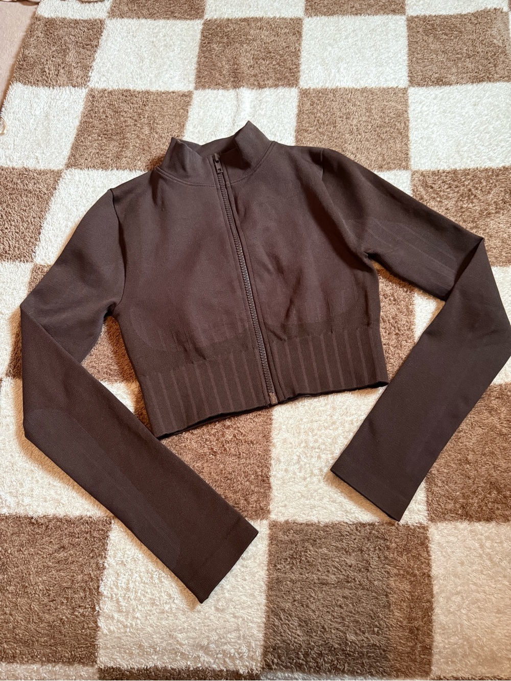 PrettyLittleThing Brown Cropped Zip-Up Cardigan